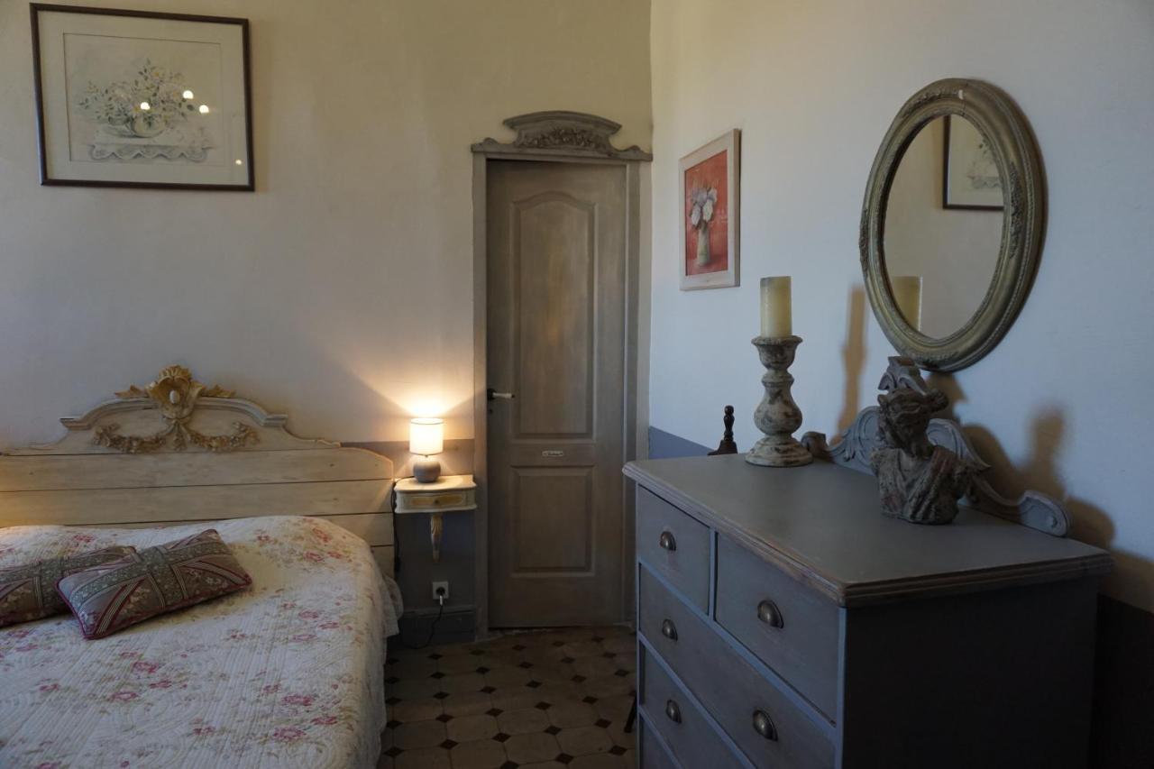 Bed and Breakfast Les Deux Tours Brignon Экстерьер фото