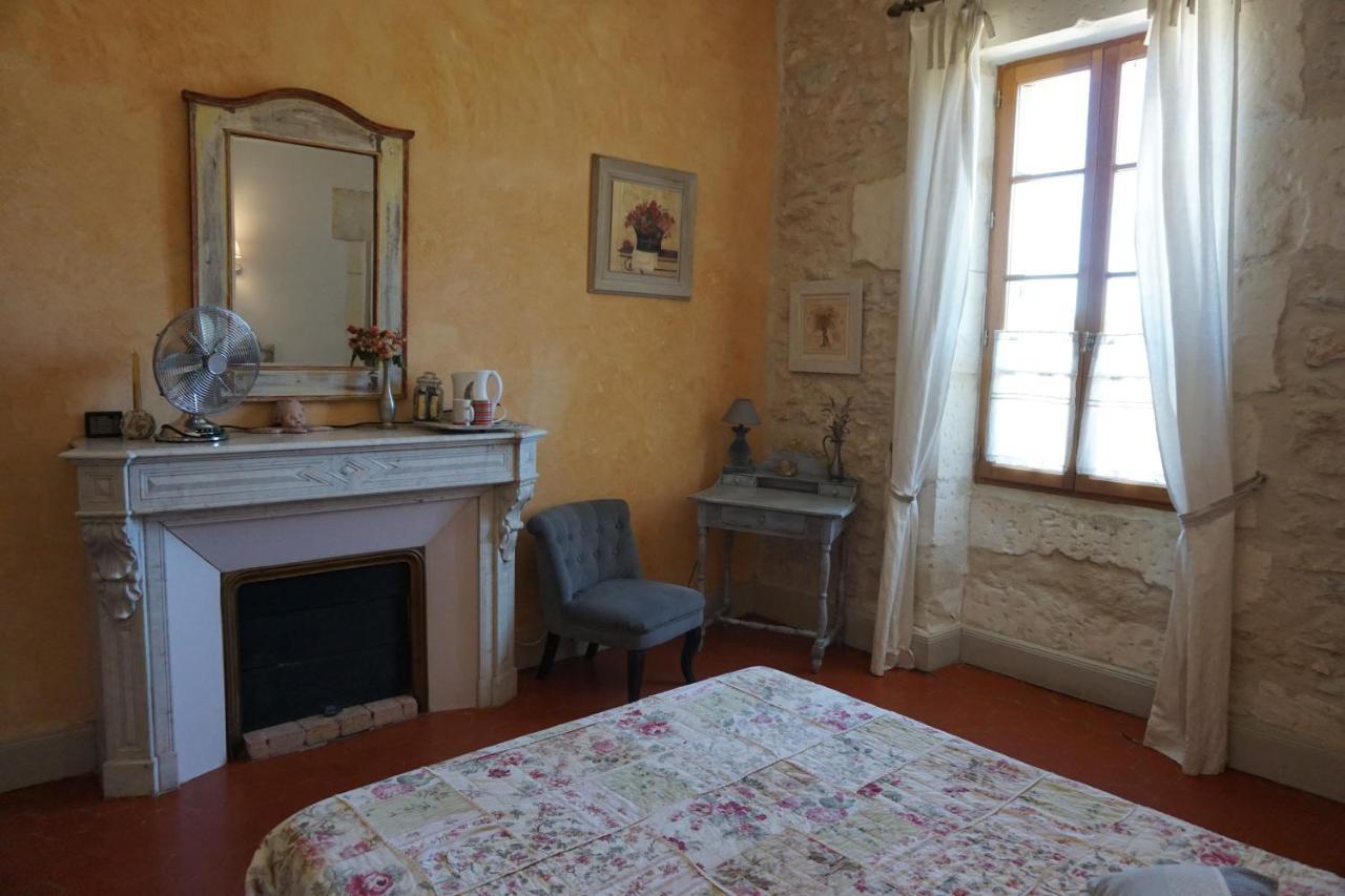 Bed and Breakfast Les Deux Tours Brignon Экстерьер фото