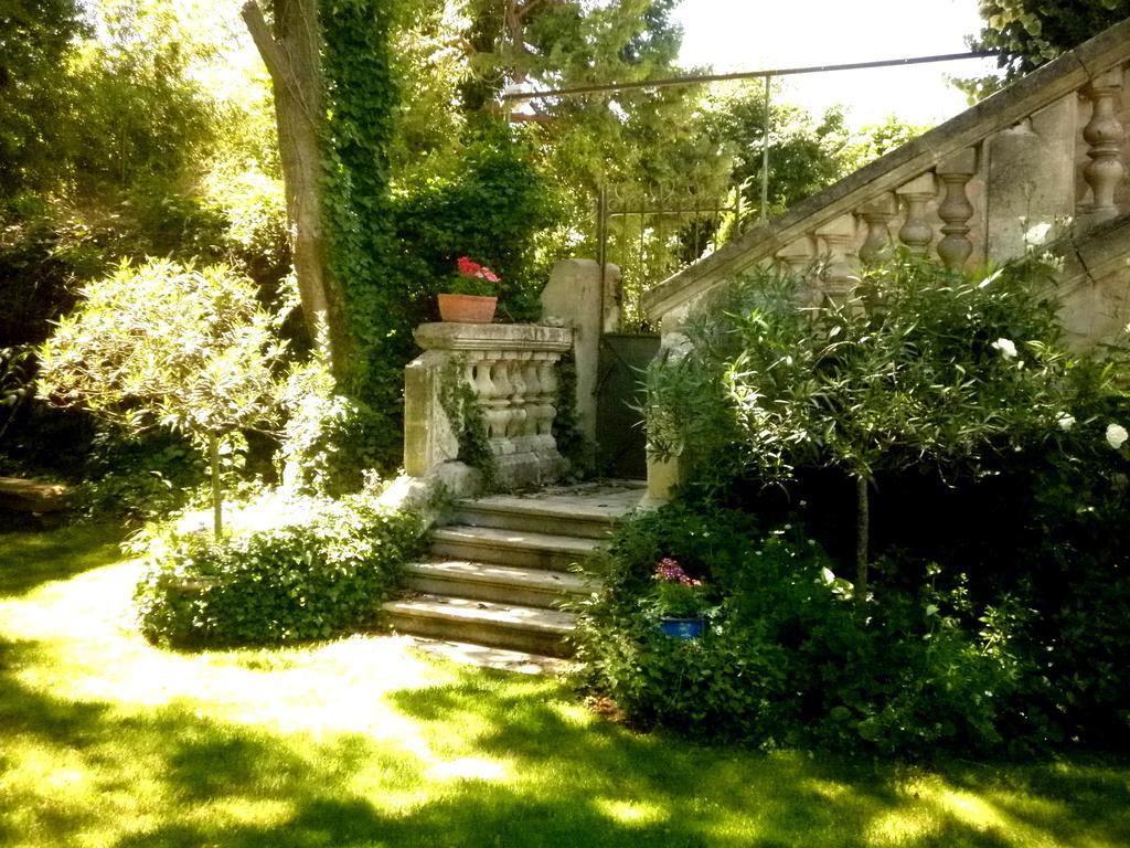 Bed and Breakfast Les Deux Tours Brignon Экстерьер фото